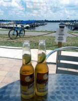 Boatyard At Buckeye Lake food