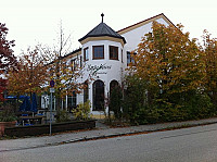 Bräuhaus outside