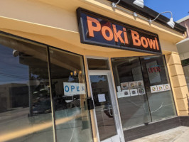 The Poki Bowl outside
