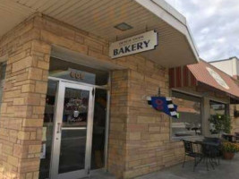 Van Hemert's Dutch Oven Bakery Boone, Ia outside