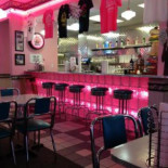 Cheeburger Cheeburger Dentro