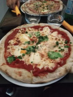 Pizzeria Gallo Nero food