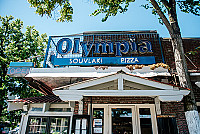 Olympia Pizza outside