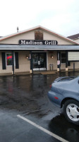 Madison's Cafe outside
