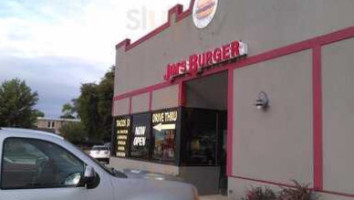 Jim's Burger outside