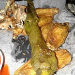 Frontier Saloon Comida