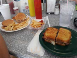 Willy's Drive-in food