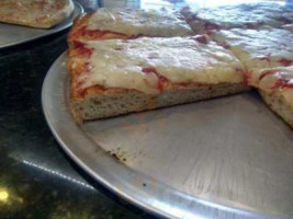 Mr. Bruno's Pizzeria food