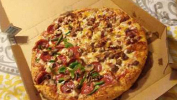 Domino's Pizza food