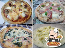 Fior Di Pizza Di Papa Graziano food