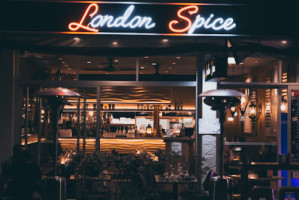 London Spice inside