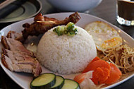 Yen Linh food