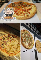 Harley's Pizza food