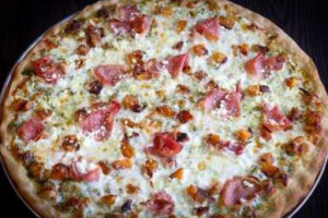 Milwaukie Pizza Co. food