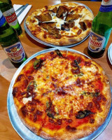 Folliero Pizza Italian Food food