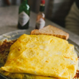 Beth's Cafe Comida