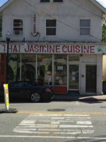 Thai Jasmine Cuisine outside