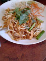Smiley Thai food