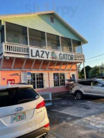 Lazy Gator outside