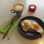 Cafe Planlos Comida