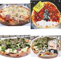 Tutto Pizza food