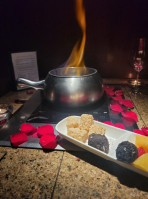 The Melting Pot food