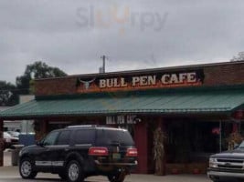 Bull Pen Cafe outside