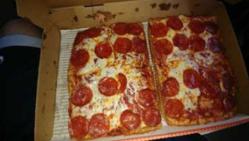 Little Ceasars Pizza food