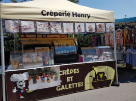 Crêperie Henry food