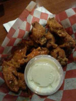 The Wing Man And Grill food