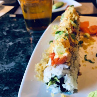 Trapper's Sushi Silverdale food