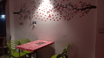 Chaat Cafe inside