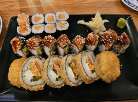 Sushi Ten food