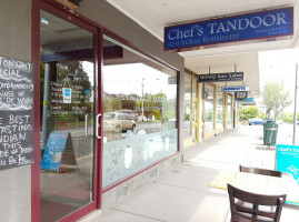 Chef's Tandoor outside