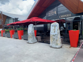 Crêperie Le Menhir outside