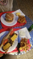 Les Tontons Burgers food