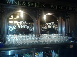 De Vere's Irish Pub food