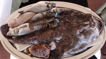 Patinoire et Piscine de Montchoisi food