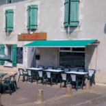 Le Trefle Dentro