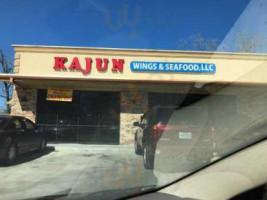 Kajun Seafood And Wings outside