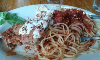 Tate's Italian Kitchen food