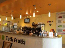 Tutti Frutti Frozen Yogurt food