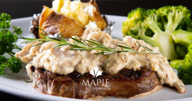 Maple Bar & Grill food