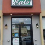 Lynbrook Eats Exterior