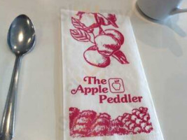 Apple Peddler food