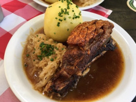 Hexenhäusle Hist. Biergarten food