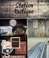 Station Rustique outside