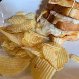 Lil Bistro Comida