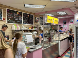 Susie Scoops Ice Cream, Donuts, Smoothies Boba inside