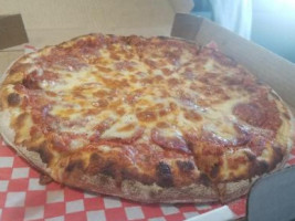 Niverville's Pizzeria food